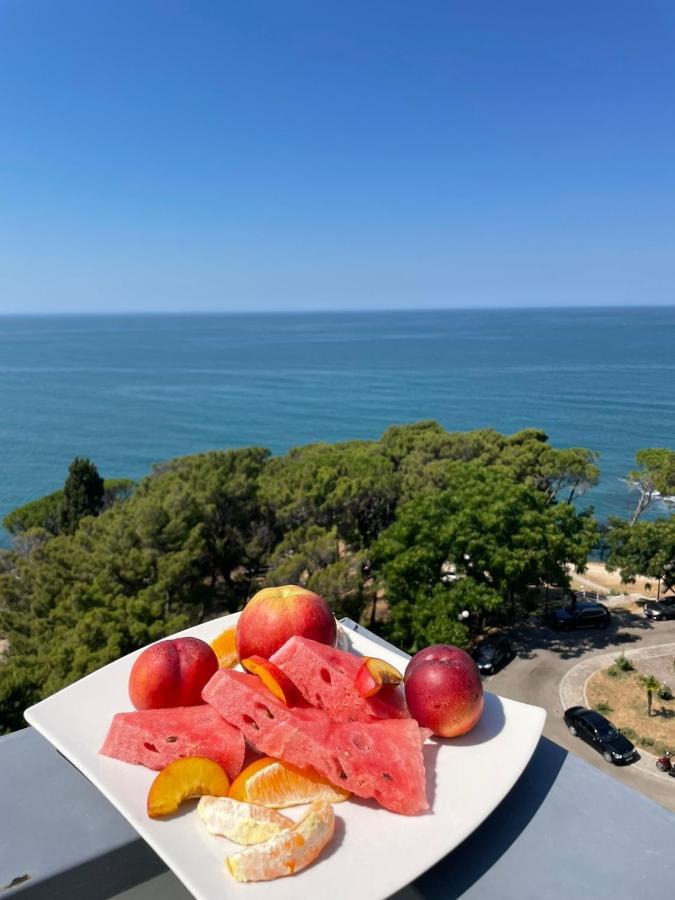 Hotel  ALBATROS  Ulcinj Esterno foto